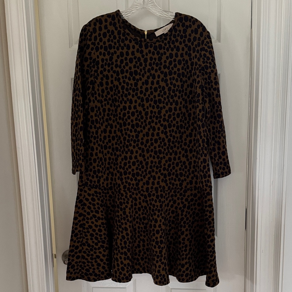 LOFT Tan and Black Patterned Dress Size Large